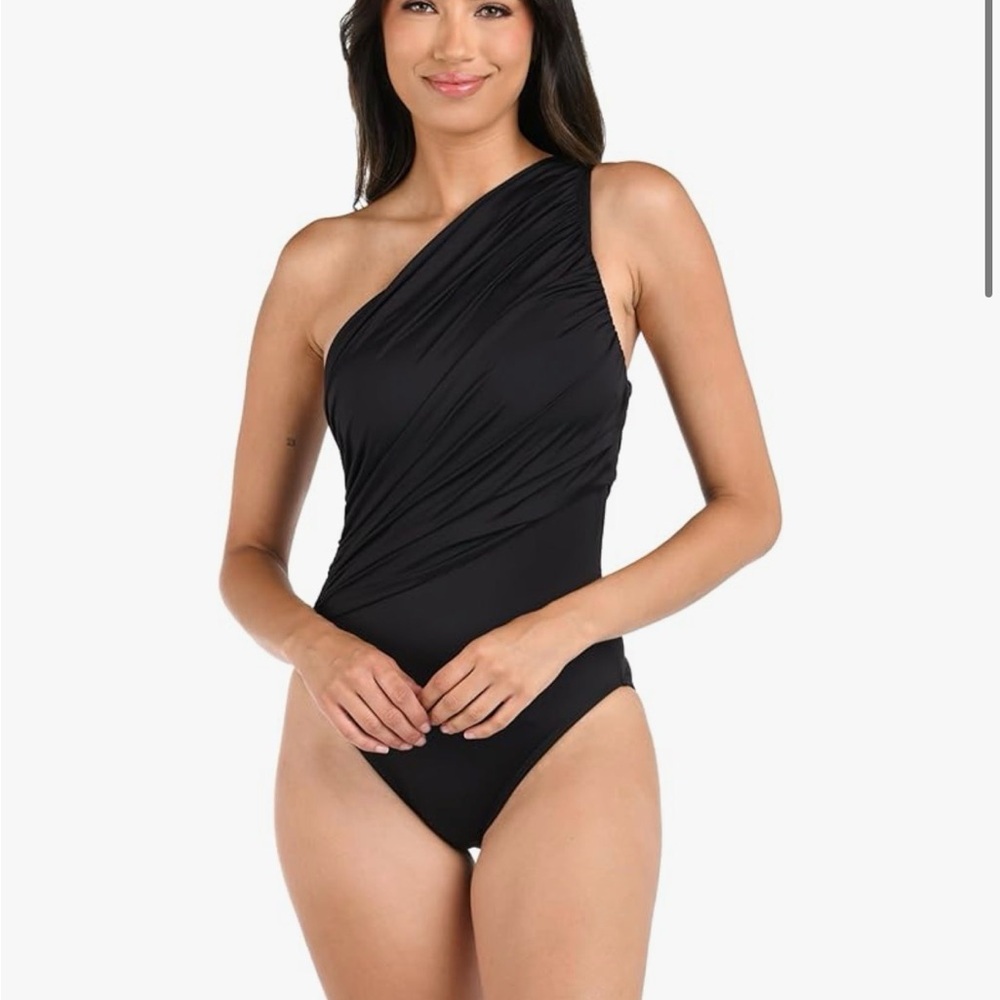 La Blanca Island Goddess Ruched One Shoulder Swimsuit - size 10